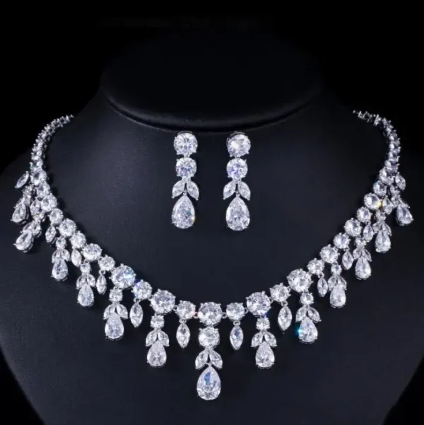 AAA Cubic Zirconia Rhinestone Crystal Elegant Bridal Floral Teardrop Necklace Earrings Set - Image 4