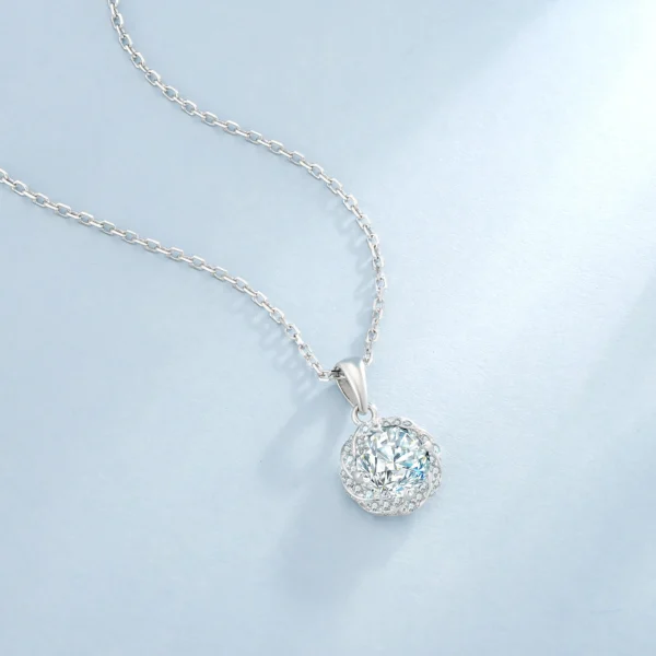 Moissanite Diamond Necklace 925 Sterling Silver Moissanite Pendant VVS Moissanite Pendant Necklace Women for Wedding